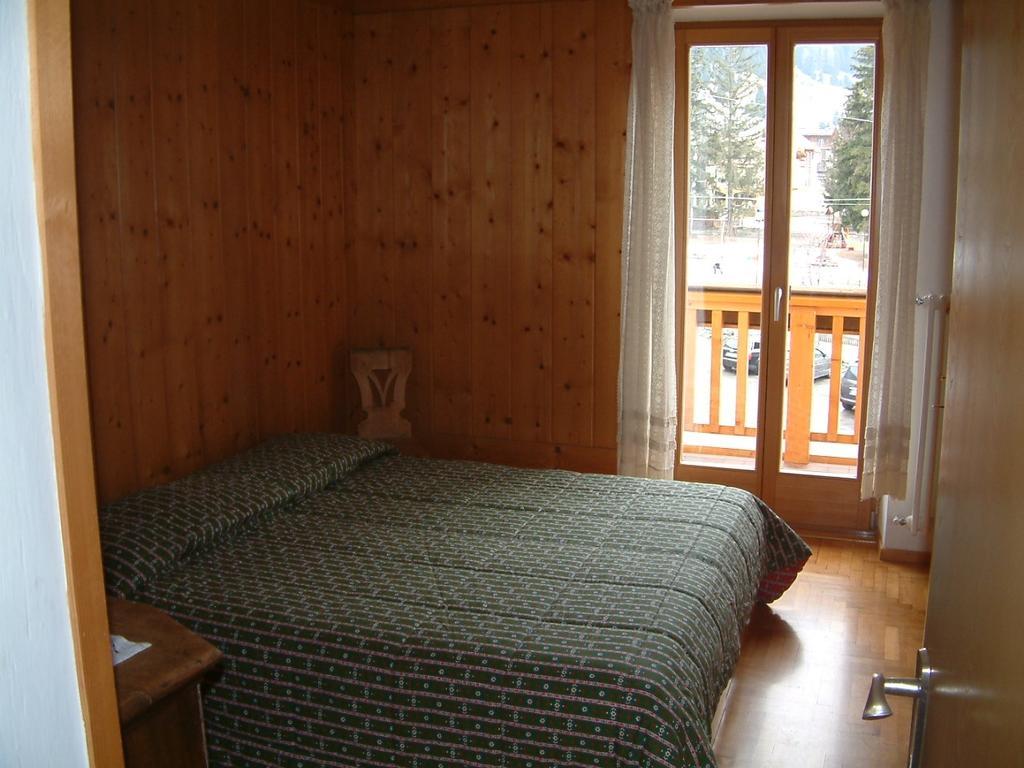 Casa Elisa Daire Pozza di Fassa Oda fotoğraf